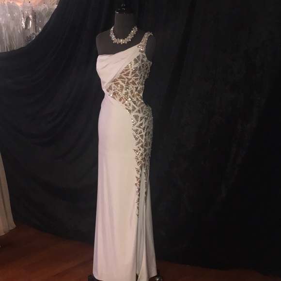 White and Gold Mac Duggal Prom Gown - Picture 2 of 6